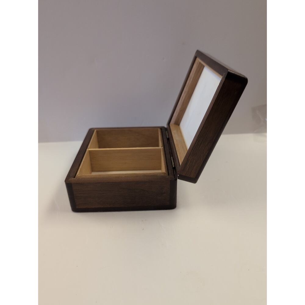 Vintage Decatur Indust. Deco Genuine Walnut Cigarette Humidor W/ Removable Divid - Picture 8 of 14